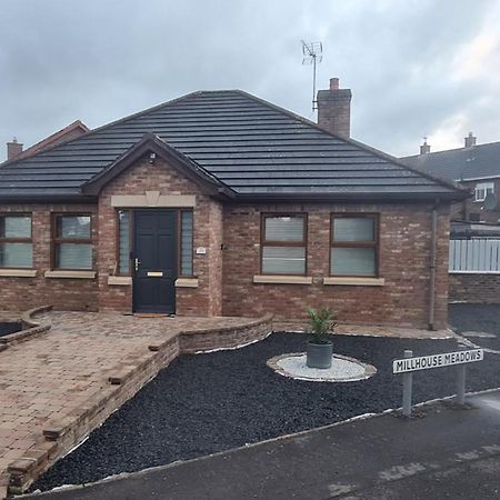Millhouse Cottage A Luxury 3 Bed Bungalow Antrim Buitenkant foto